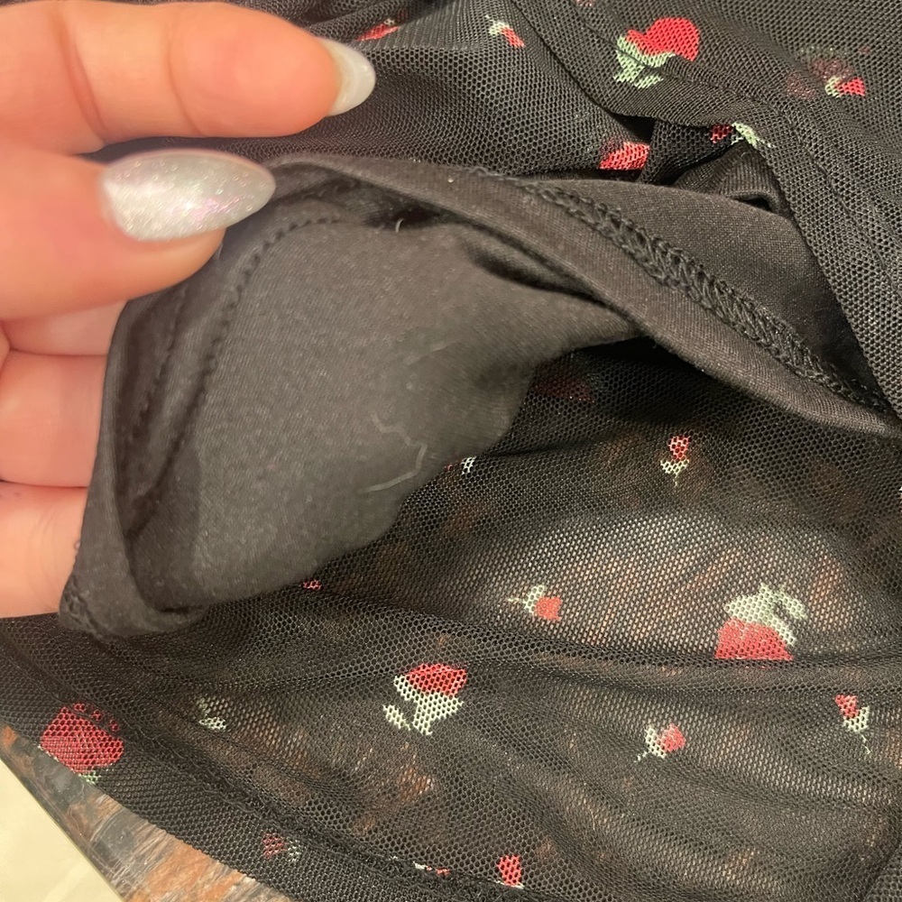 Rose Top🌹 - Picture 6 of 6
